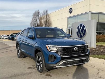 New 2026 Volkswagen Atlas Cross Sport SE