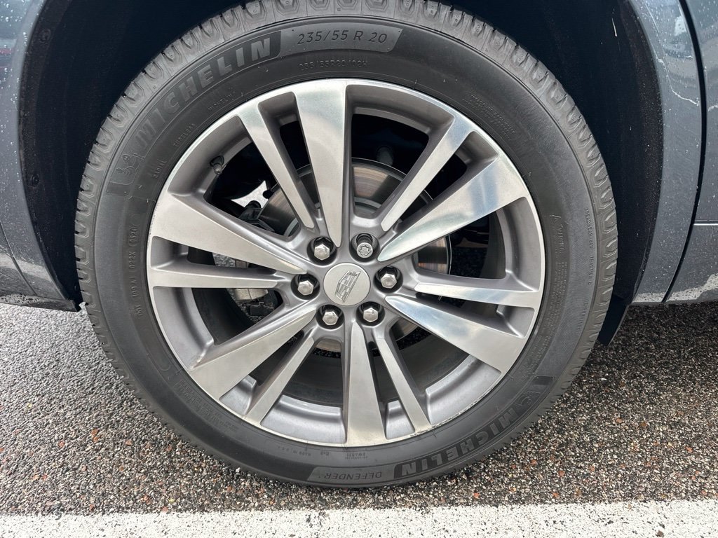 Used 2020 Cadillac XT6 Premium Luxury FWD image 6