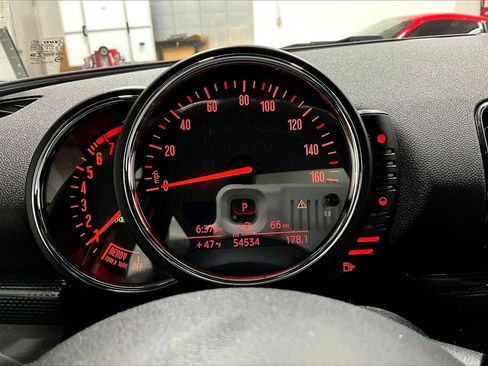 Used 2017 MINI Cooper Clubman S image 12