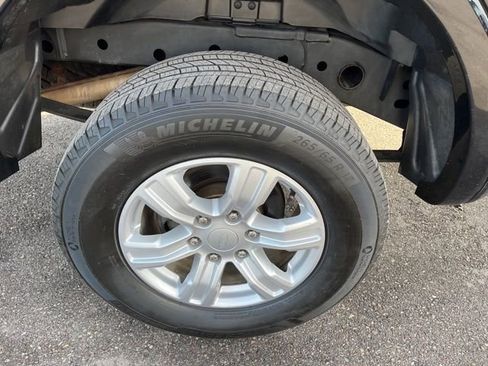 Used 2020 Ford Ranger XLT w/ FX4 Off-Road Package image 19