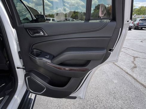 Used 2018 GMC Yukon SLT w/ Open Road Package RWD image 36