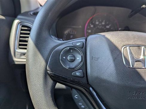 Used 2022 Honda HR-V EX image 13