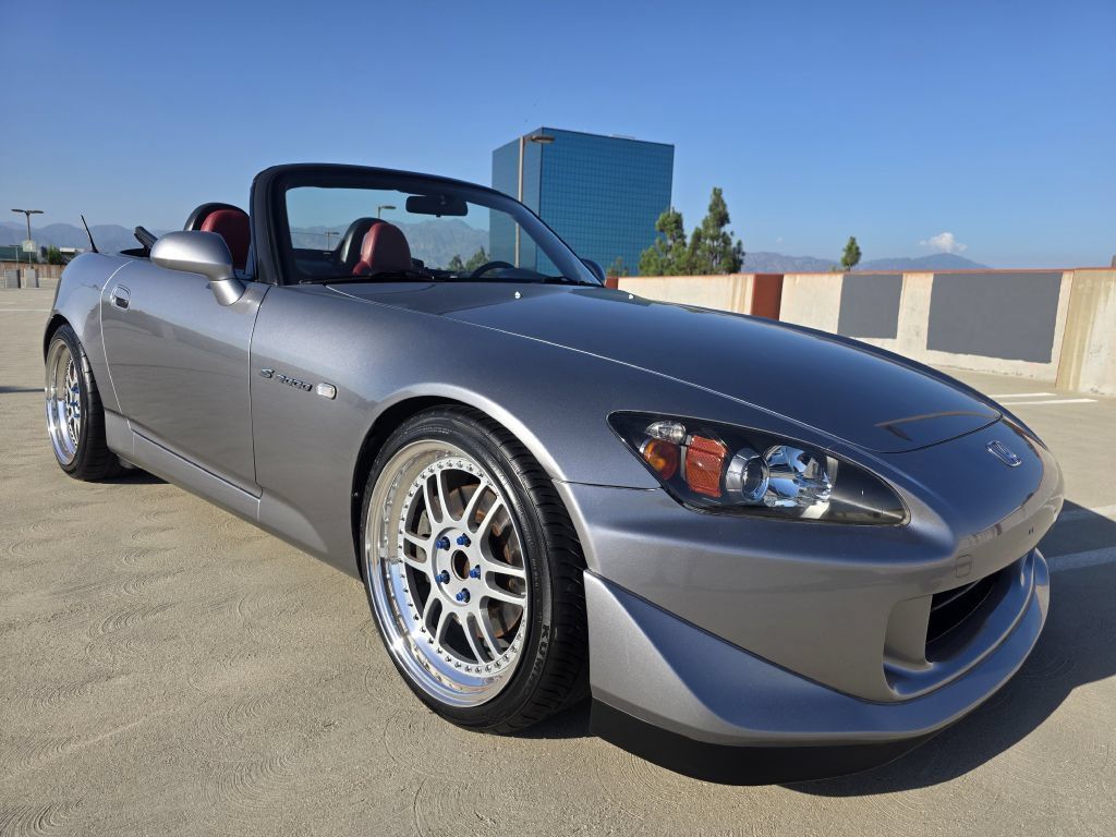 Used 2004 Honda S2000 image 5