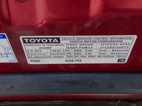 Used 2018 Toyota Camry SE w/ Convenience Package image 27