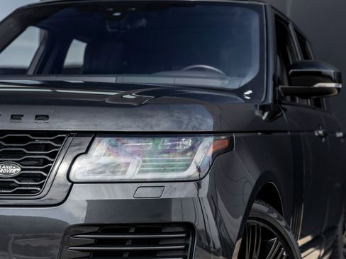 Used 2022 Land Rover Range Rover Westminster Edition image 13