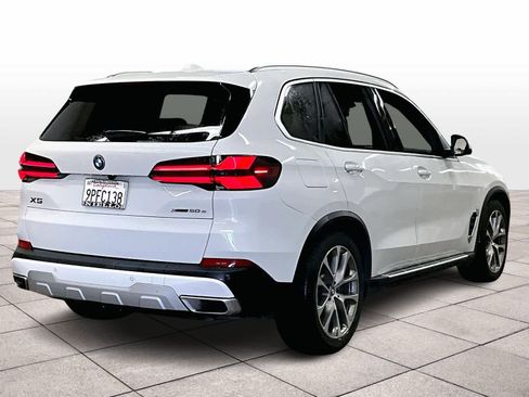 Used 2025 BMW X5 xDrive50e image 14