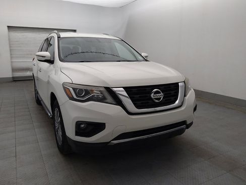 Used 2018 Nissan Pathfinder SV FWD image 13