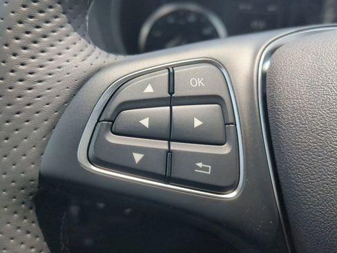 Certified 2023 Mercedes-Benz Metris Passenger image 10