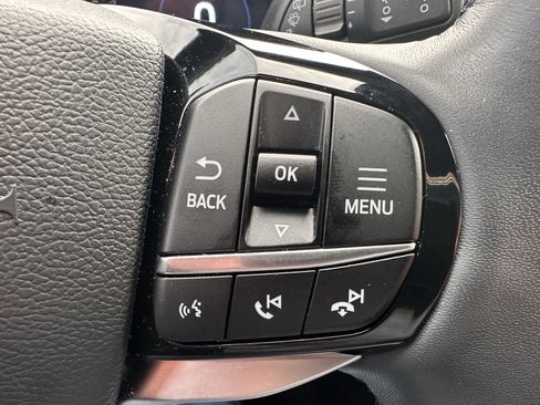 Used 2025 Ford Explorer Platinum image 22