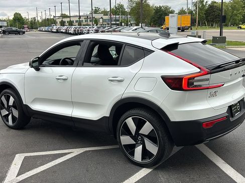 Used 2023 Volvo C40 P8 Recharge Ultimate AWD/4WD image 4