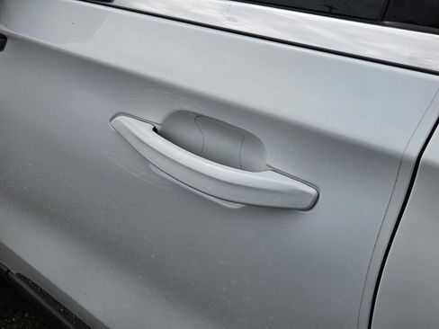 Used 2023 Lincoln Aviator Reserve w/ Equipment Group 201A RWD image 10