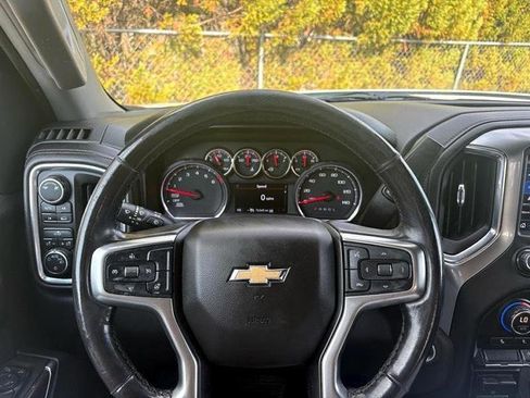 Used 2019 Chevrolet Silverado 1500 LT w/ All-Star Edition image 27