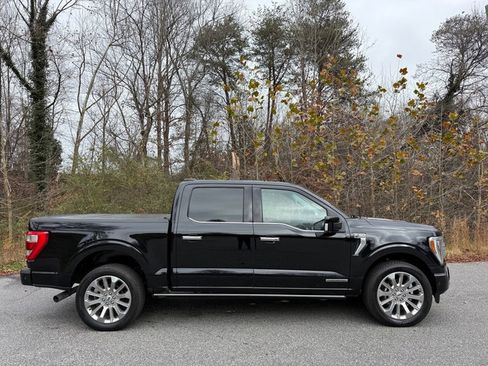 Used 2022 Ford F150 Limited image 5