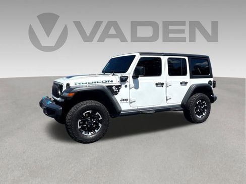 Used 2024 Jeep Wrangler Unlimited Rubicon 4xe AWD/4WD image 26