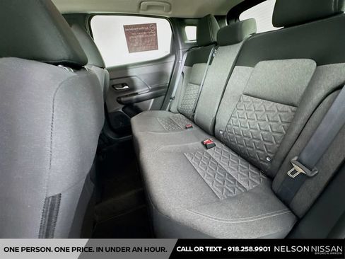 Certified 2025 Nissan Kicks SV AWD/4WD image 21