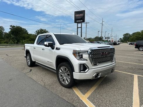 Used 2020 GMC Sierra 1500 Denali w/ Denali Ultimate Package AWD/4WD image 3