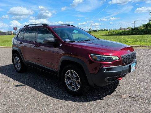 Used 2021 Jeep Cherokee Trailhawk AWD/4WD image 15