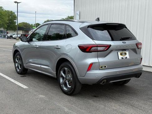 Certified 2024 Ford Escape ST-Line w/ Tech Pack #1 AWD/4WD image 3