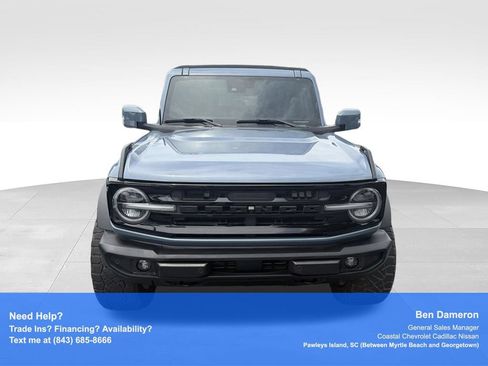 Used 2024 Ford Bronco Outer Banks w/ Sasquatch Package AWD/4WD image 2