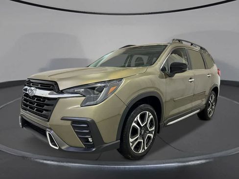 Certified 2025 Subaru Ascent Touring AWD/4WD image 1