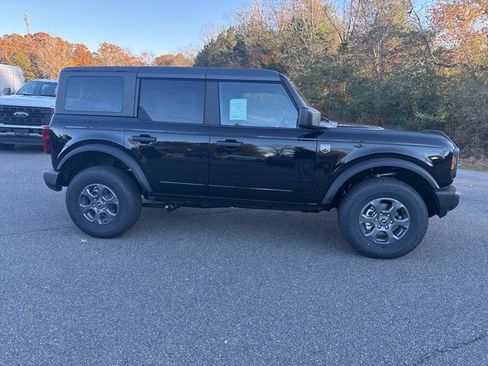 New 2025 Ford Bronco Big Bend image 2