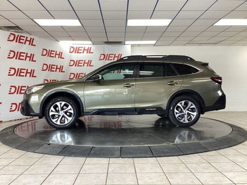 Used 2020 Subaru Outback Limited AWD/4WD image 4