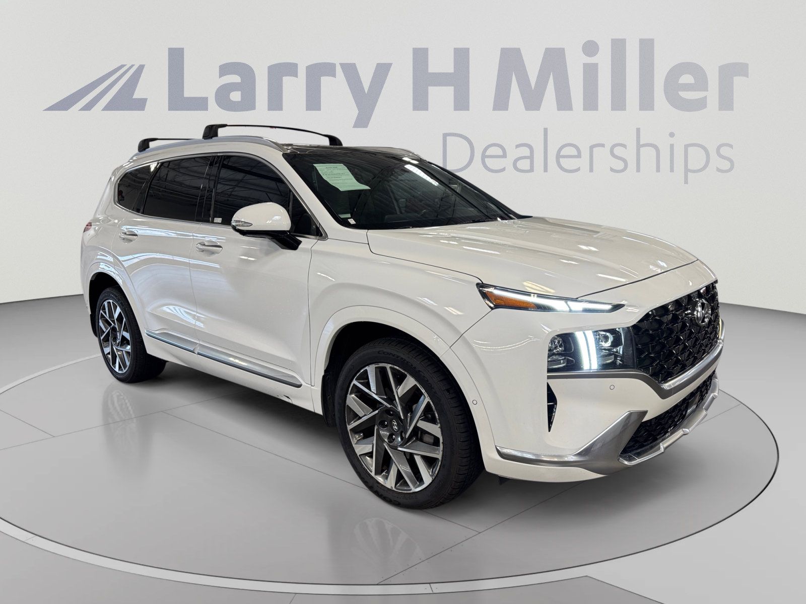 Used 2023 Hyundai Santa Fe Calligraphy FWD image 7