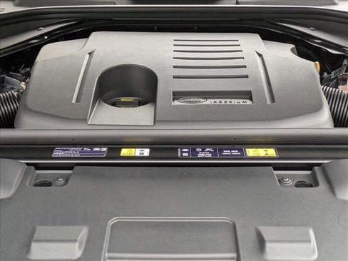 New 2026 Land Rover Range Rover Sport SE AWD/4WD image 19
