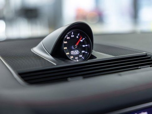 Used 2023 Porsche Panamera GTS image 41