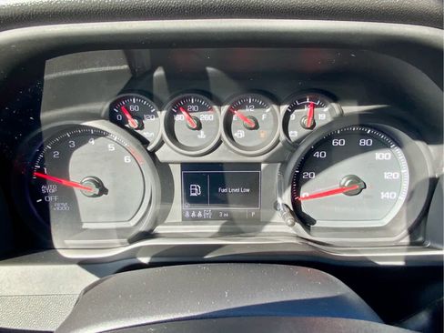 New 2026 Chevrolet Silverado 1500 Custom Trail Boss w/ LPO, Dark Essentials Package image 47