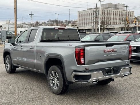 New 2026 GMC Sierra 1500 SLE w/ X31 Off-Road Package image 3