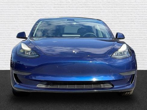 Used 2021 Tesla Model 3 Standard Range Plus RWD image 2