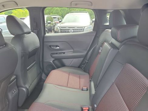 New 2026 Nissan Kicks SR w/ Cold Weather Package FWD image 24