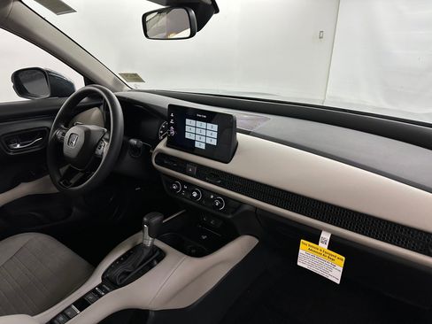 New 2026 Honda HR-V LX image 30