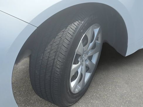 Used 2026 Toyota Corolla LE FWD image 30