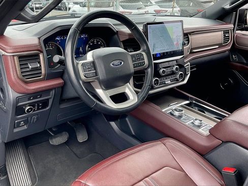Certified 2024 Ford Expedition Limited image 13