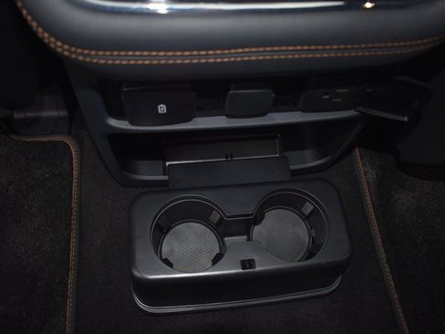 Used 2024 Lincoln Navigator Black Label image 19