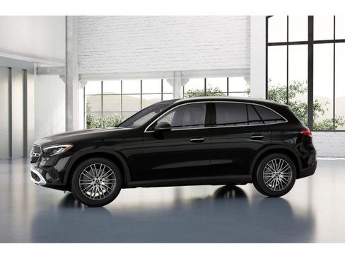 New 2026 Mercedes-Benz GLC 300 4MATIC image 36