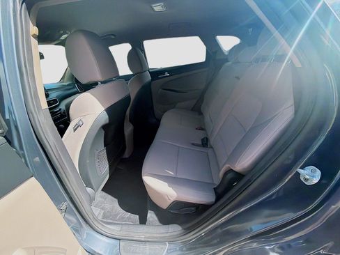 Used 2019 Hyundai Tucson SE image 22