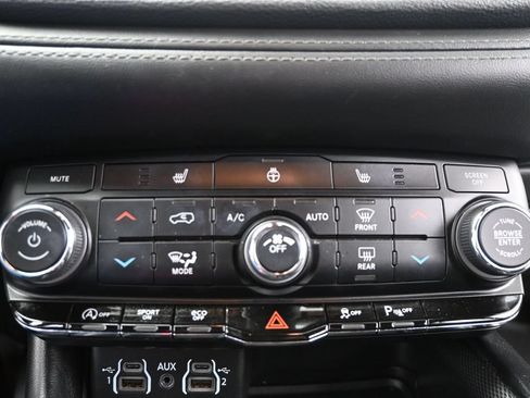 Used 2021 Dodge Durango GT AWD/4WD image 25