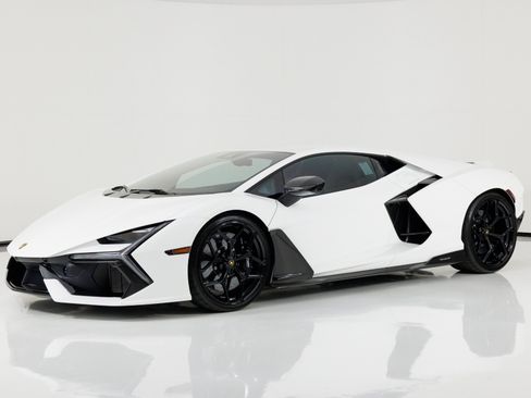 Used 2024 Lamborghini Revuelto AWD/4WD image 8