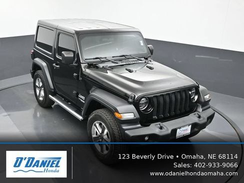 Used 2021 Jeep Wrangler Sport AWD/4WD image 20