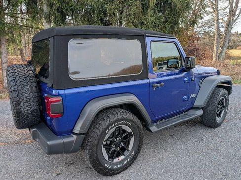 Used 2018 Jeep Wrangler Sport image 4