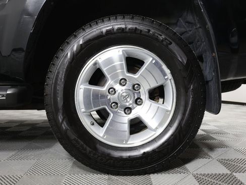 Used 2007 Toyota 4Runner SR5 image 8