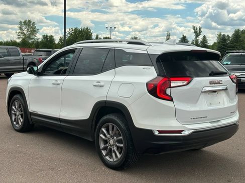 Used 2023 GMC Terrain SLT AWD/4WD image 5