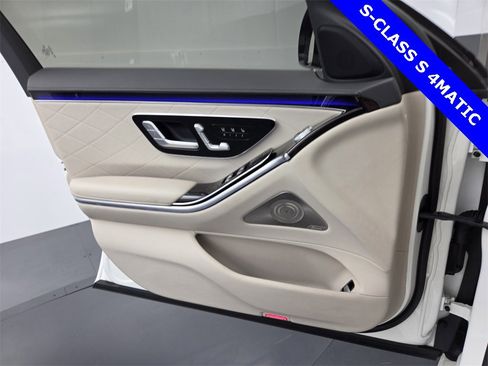 Used 2022 Mercedes-Benz S 580 4MATIC Sedan image 31