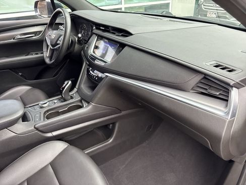 Used 2020 Cadillac XT5 Luxury image 21