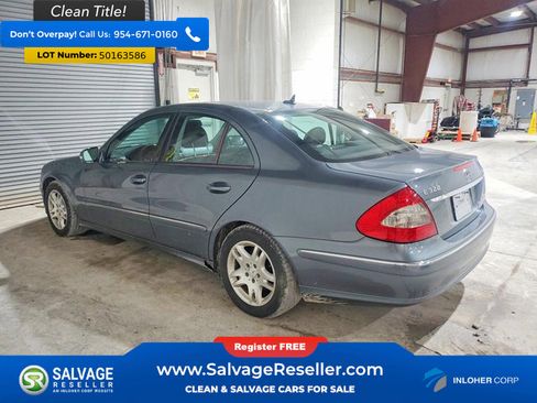 Used 2007 Mercedes-Benz E 320 BlueTEC Sedan image 3