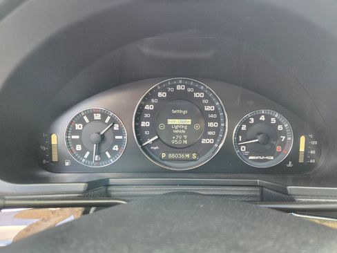 Used 2009 Mercedes-Benz E 63 AMG Sedan image 25