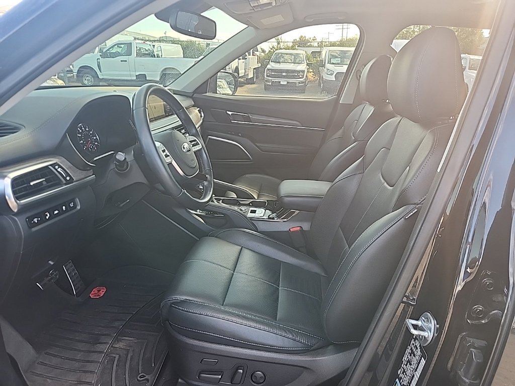 Certified 2021 Kia Telluride SX w/ Nightfall Edition Package AWD/4WD image 19